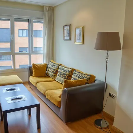 Acogedor En Frente Al Huca Apartmán *