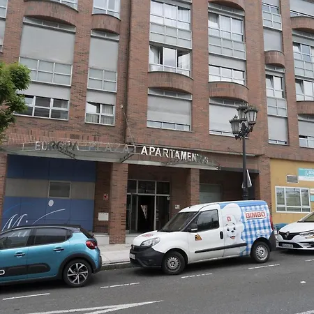 Apartamento Acogedor En Frente Al Huca